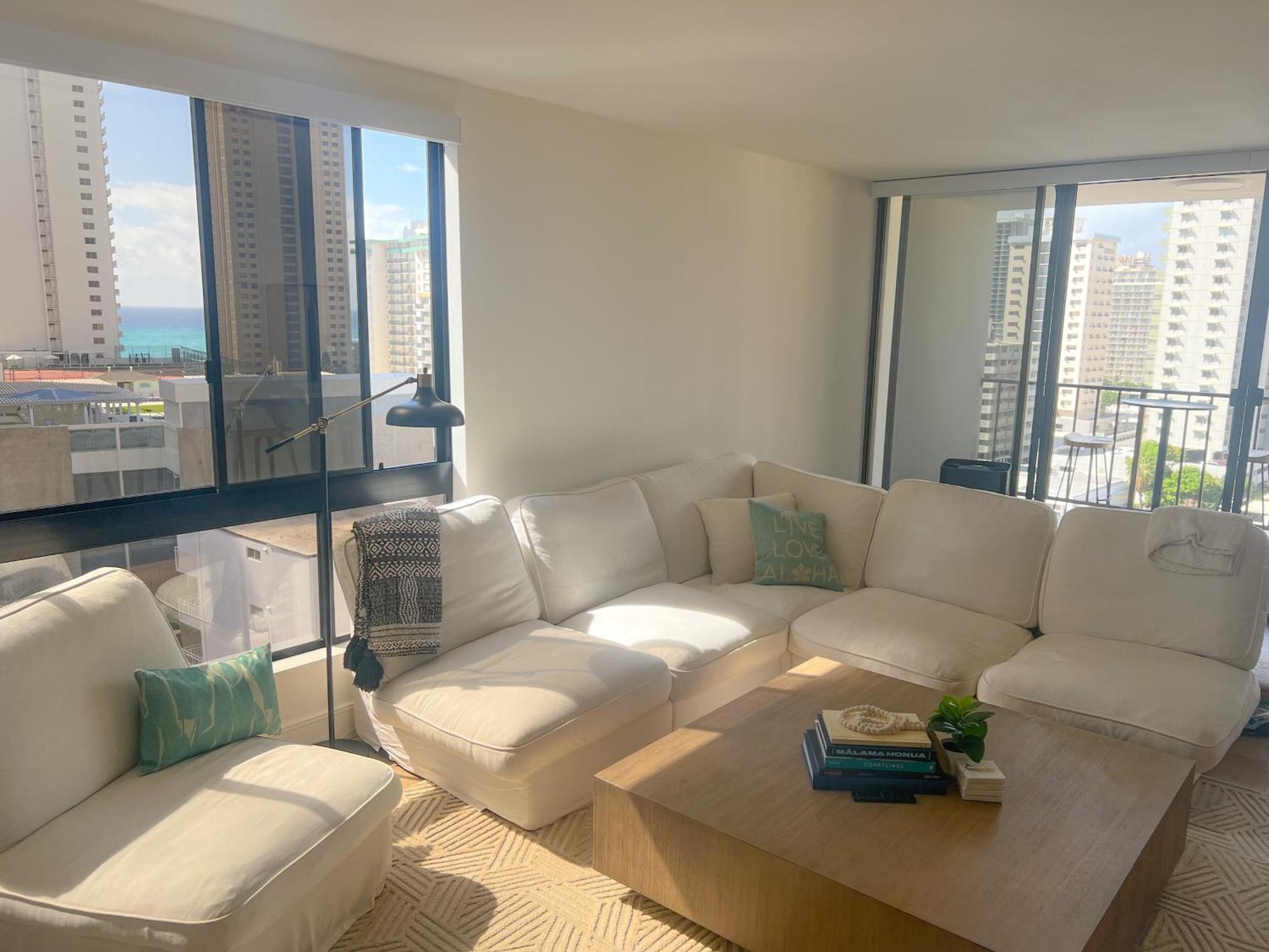 Waikiki Getaway Penthouse Apartment
