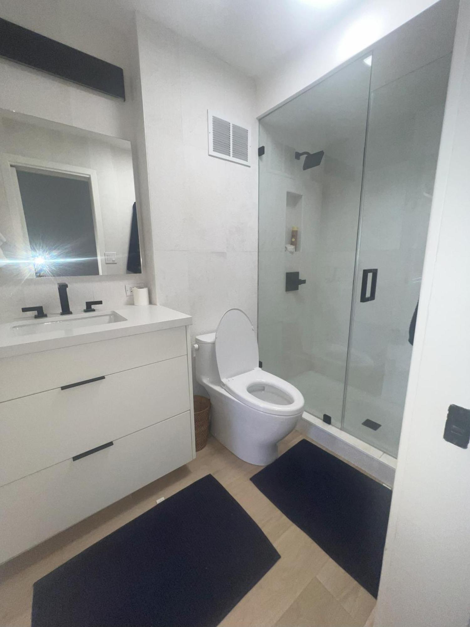 Waikiki Getaway Penthouse *